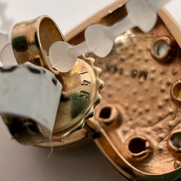 My Story Rainbow Reese 14K Yellow Gold & Mixed-Stone Heart Stud Earrings - Picture 8 of 12